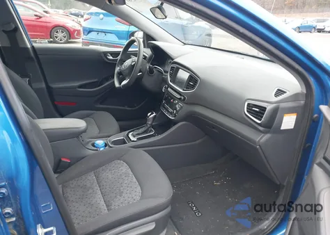 2017 Hyundai Ioniq Hybrid Blue z USA, uszkodzony, nr VIN KMHC65LC6HU057222